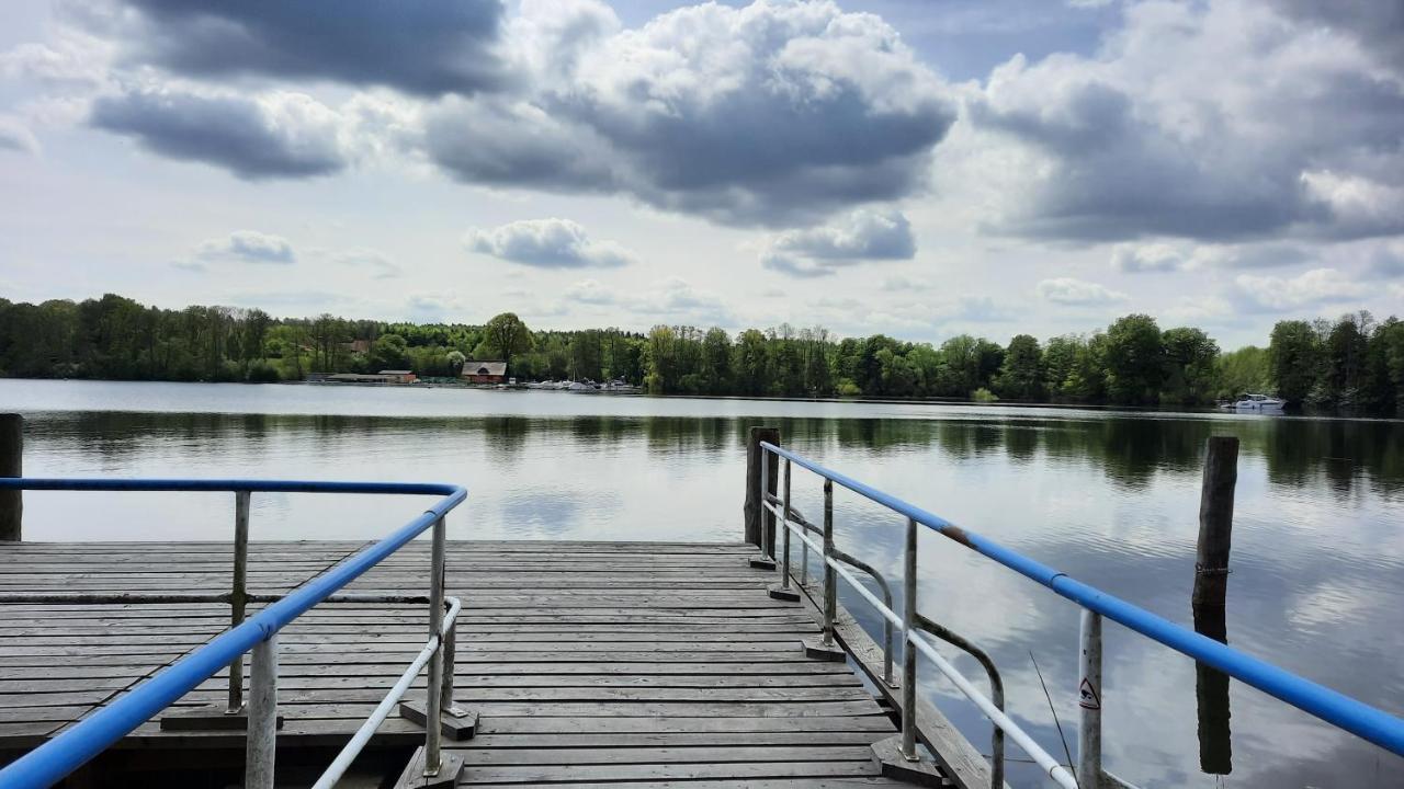 Hotelpension Pfarrhaus Alt Schwerin Buitenkant foto